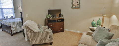 Enjoy senior friendly amenities, personal climate control and security in an apartment at Bickford of Crown Point