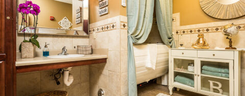 With an easy access design, our whirlpool allows you to enjoy a warm bath safely and comfortably at Bickford of Okemos