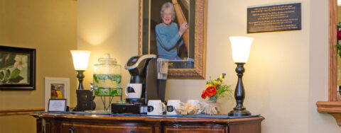 Mingle and converse with old and new friends alike in the bistro at Bickford of Macomb