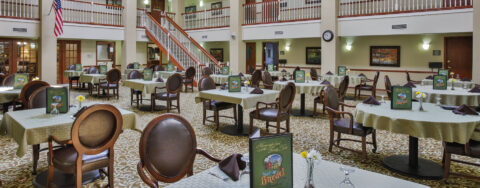 Enjoy homestyle food with made-from-scratch recipes in our dining room at Bickford of Peoria