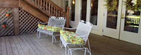Feel like you’re on your own back porch at Bickford of