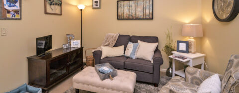 Enjoy senior friendly amenities, personal climate control and security in an apartment at Bickford of St. Charles