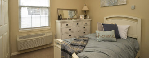 Enjoy senior friendly amenities, personal climate control and security in an apartment at Bickford of St. Charles