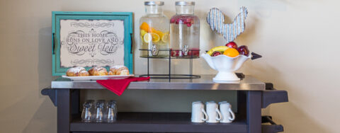 Intimate enough to entertain your closest family; you can even host your next get together in the bistro at Bickford of West Des Moines